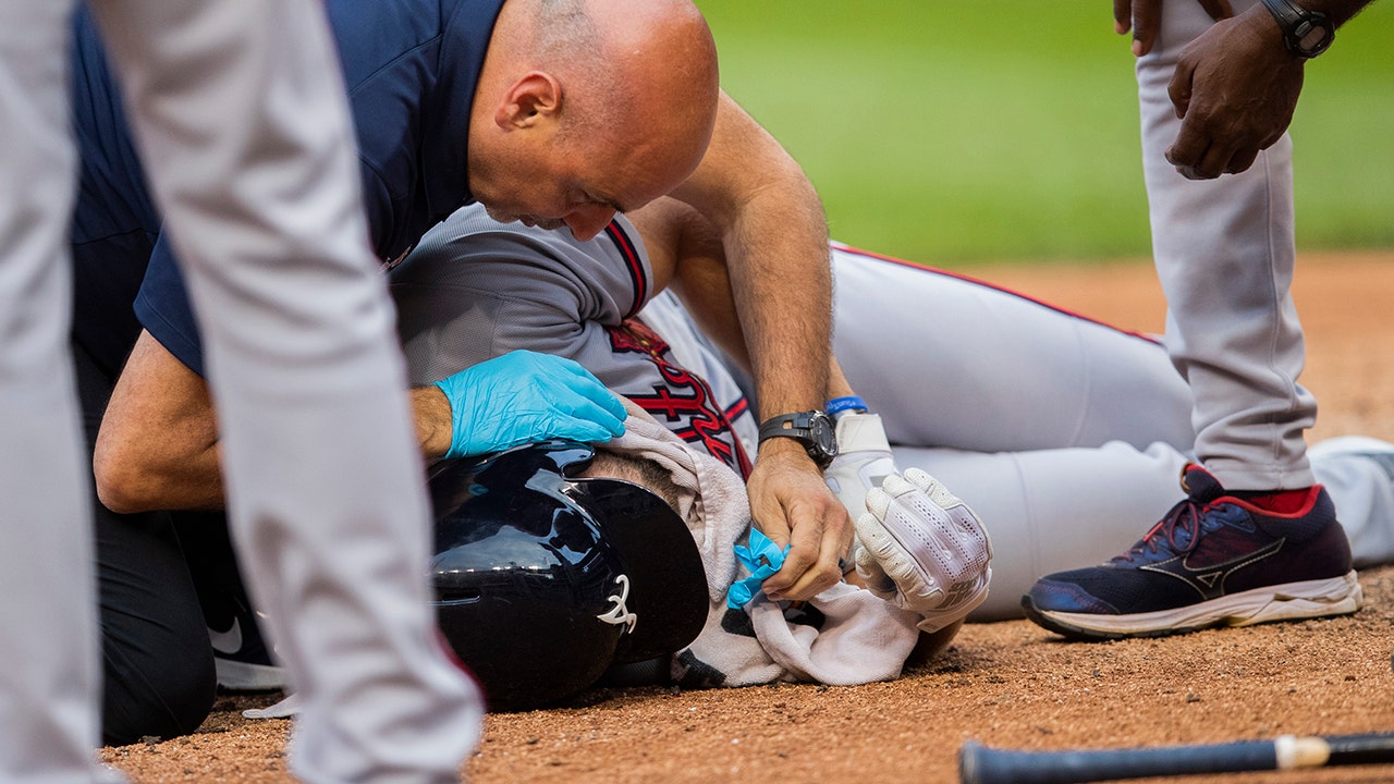 Atlanta Braves' Culberson suffers facial fractures after taking pitch to  face on bunt attempt, team says