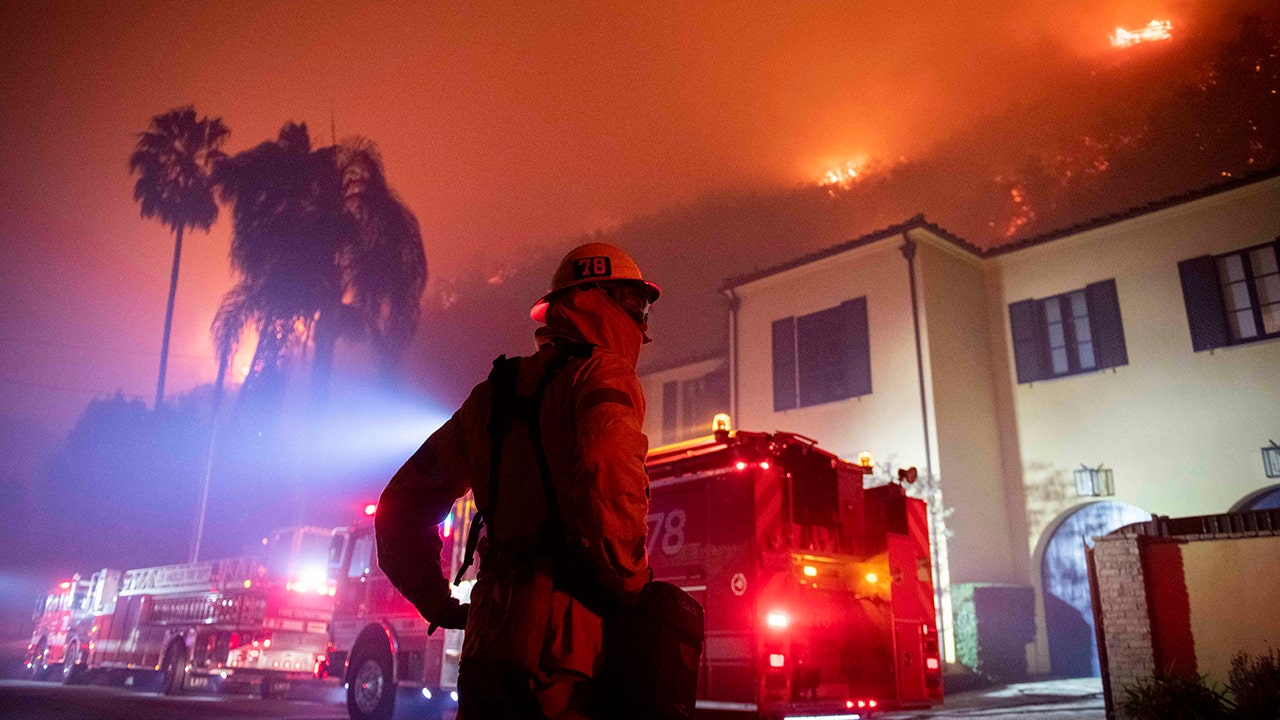 Getty Fire burns homes in Los Angeles: What to know | Fox News