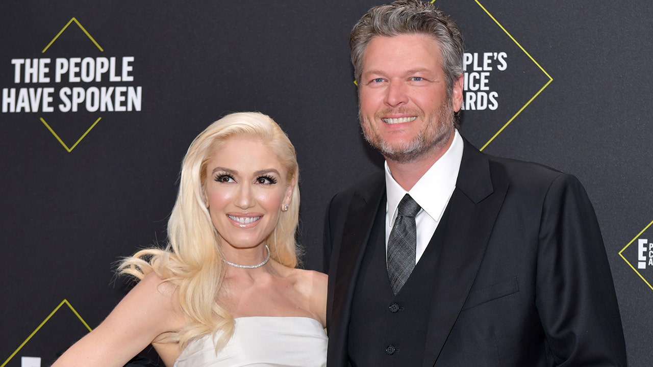 https://static.foxnews.com/foxnews.com/content/uploads/2019/11/BlakeSheltonGwenStefani1.jpg