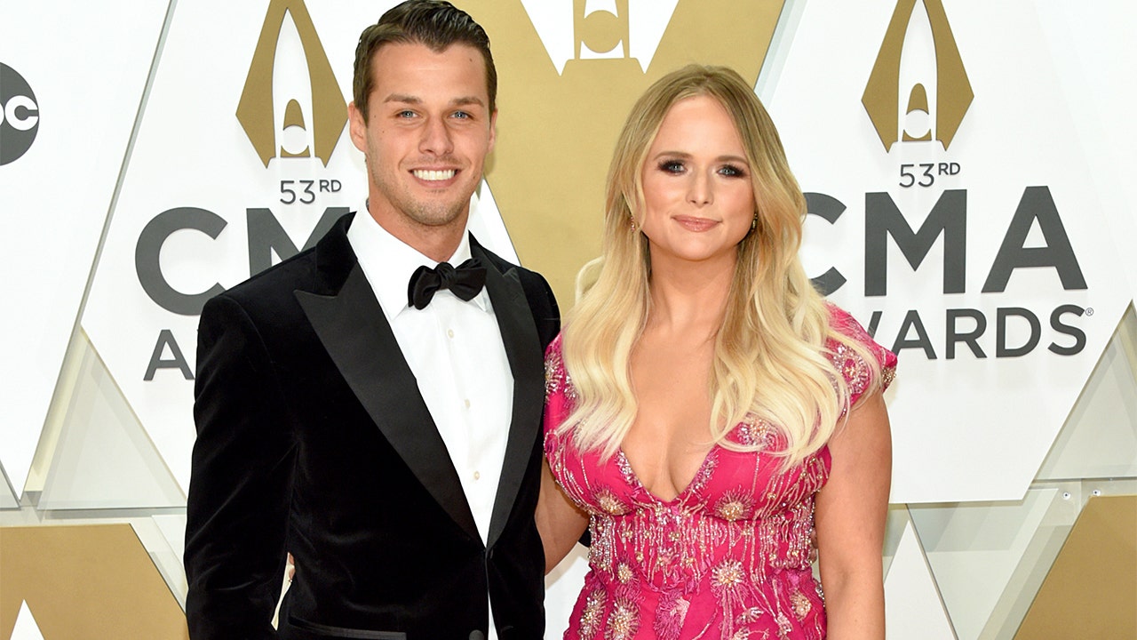 Miranda Lambert sparkles on the CMAs red carpet with husband Brendan McLoughlin