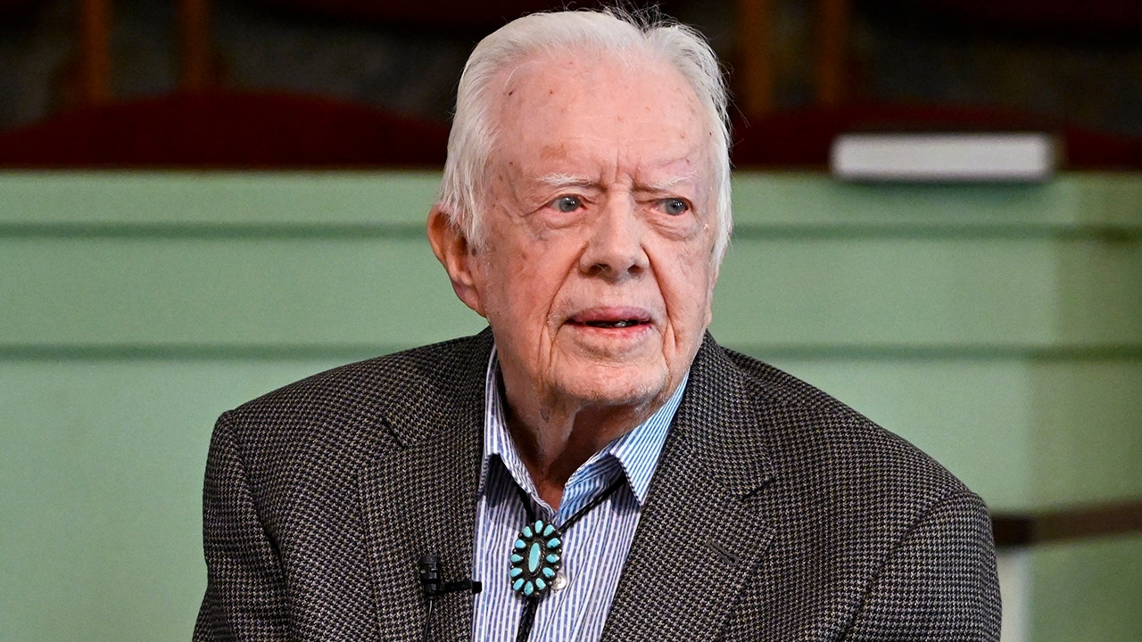 President Jimmy Carter hospitalized for procedure to reduce pressure on ...