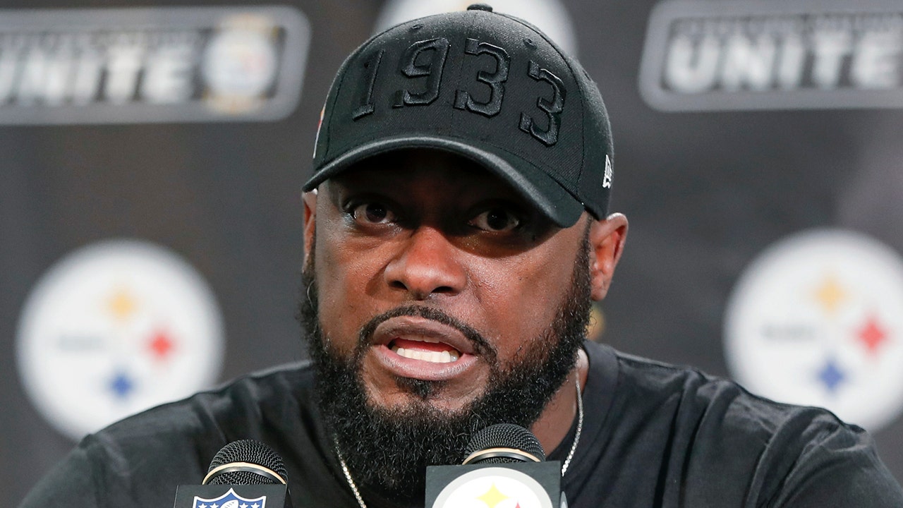 Tomlin: Steelers 'don't care' about political football