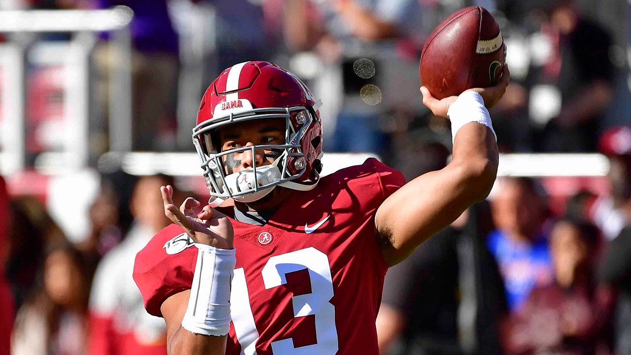 Jeudy and Jones lead Tide past Michigan in Citrus Bowl, 35-16