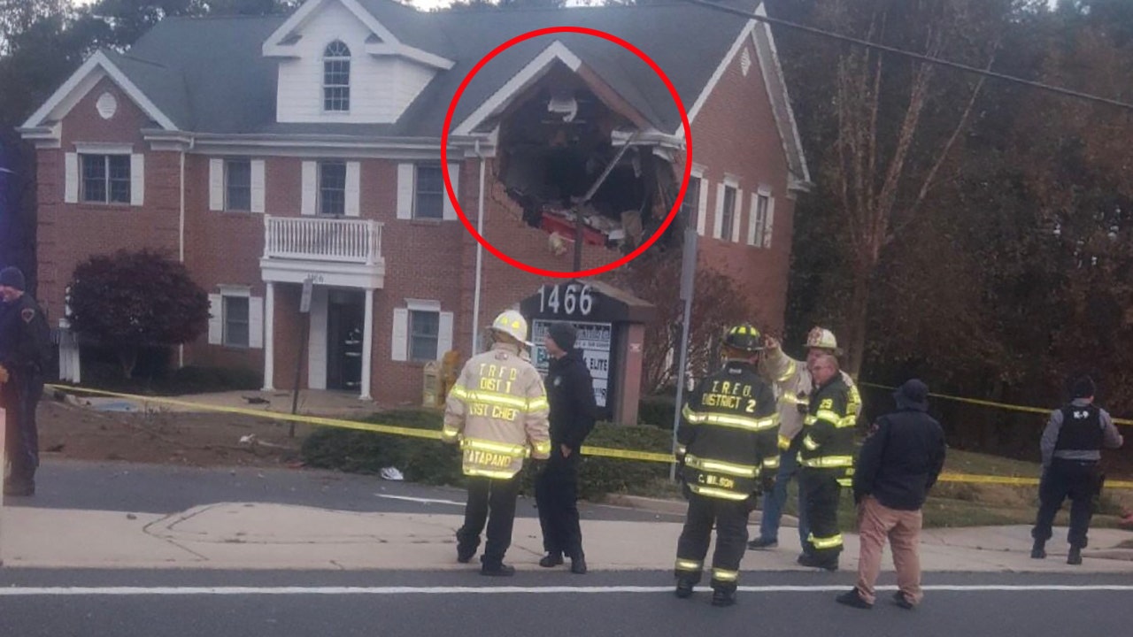 Cars crash into same New Jersey home two weekends in a row