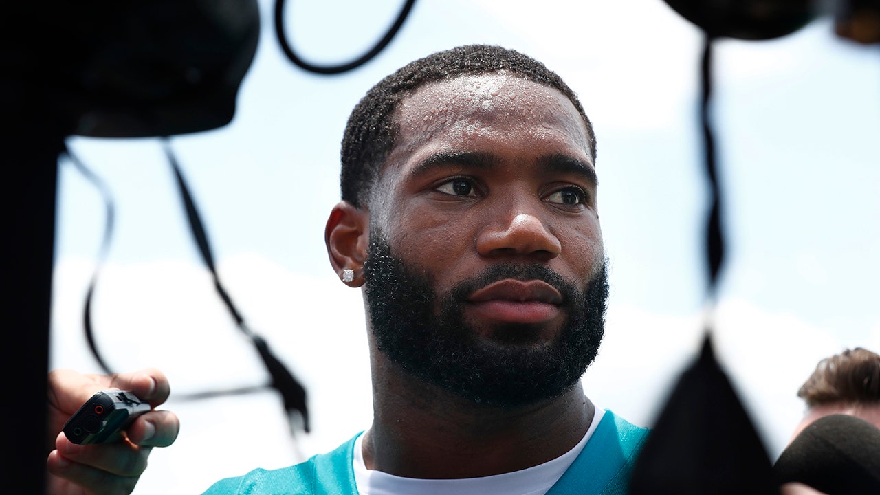 Dolphins: Xavien Howard accused of making, sharing 'secret adult