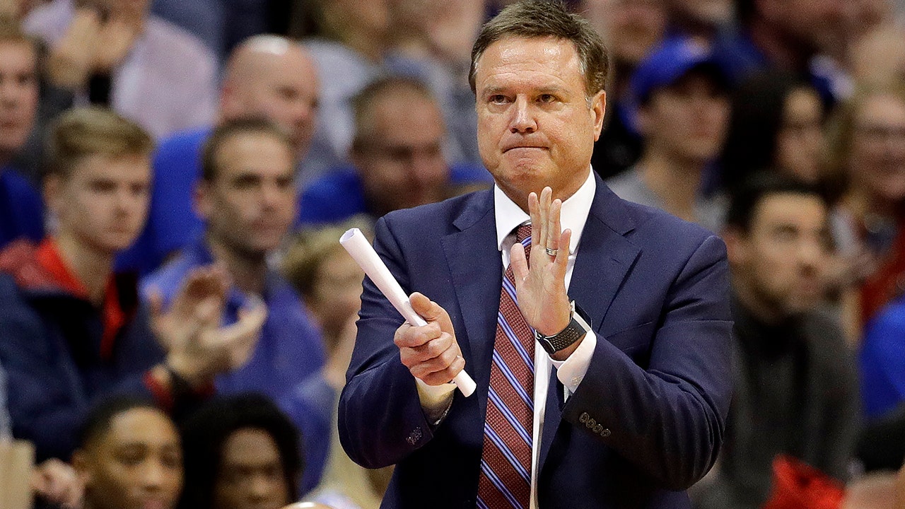 Kansas Becomes Latest No. 1 In AP Top 25; Tar Heels Fall Out | Fox News