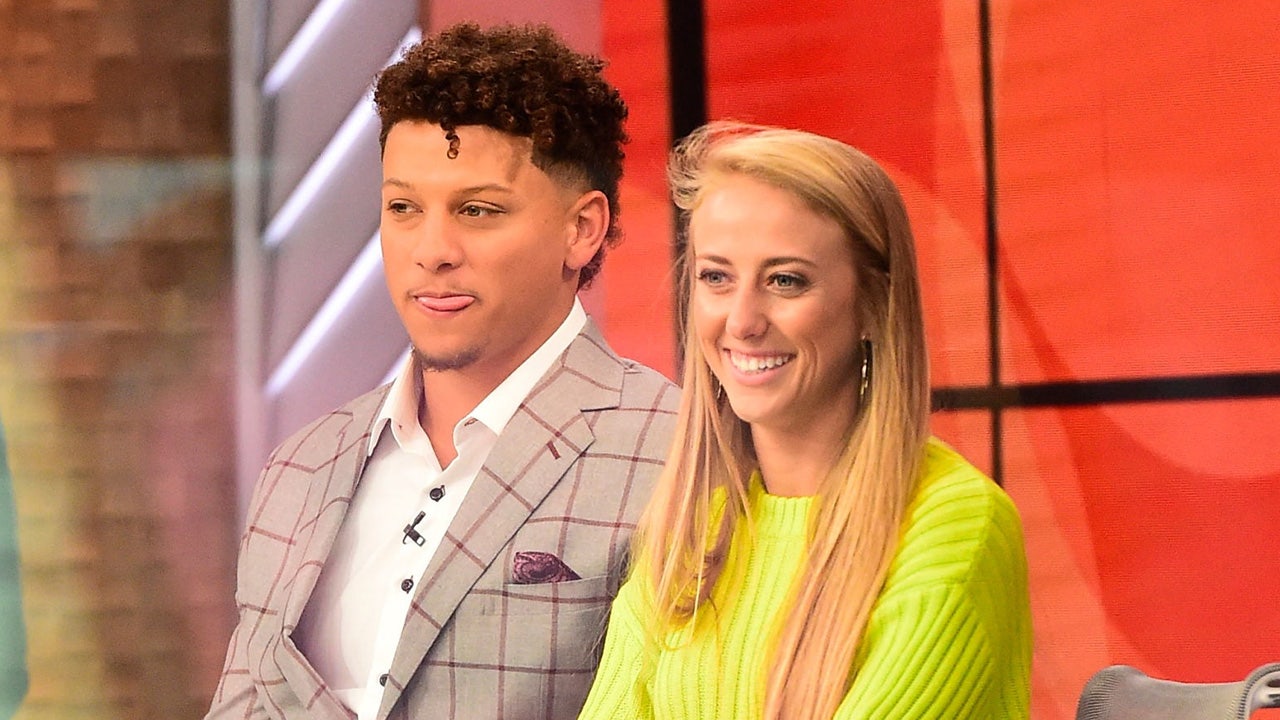 Patrick Mahomes, Chiefs get Super Bowl rings -- then QB proposes