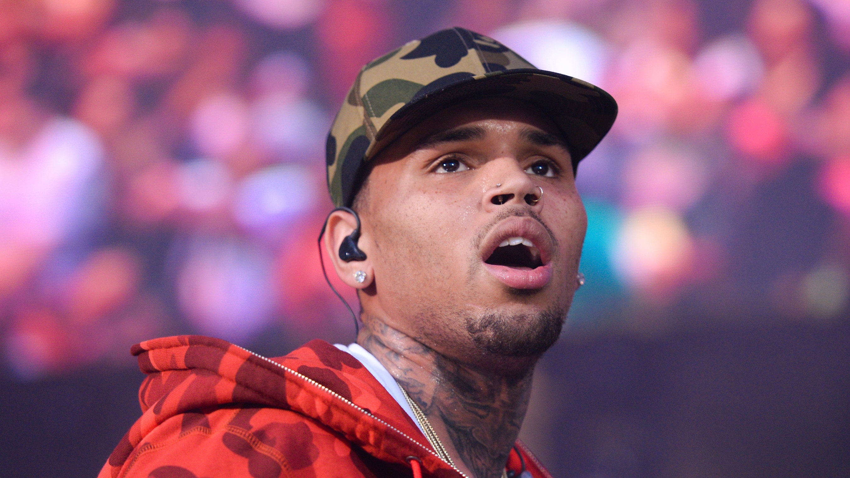 Police called to Chris Brown’s Los Angeles home, battery report taken in alleged altercation