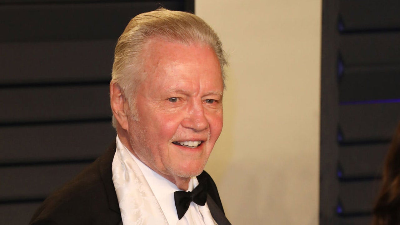 Jon Voight calls for Biden to be impeached