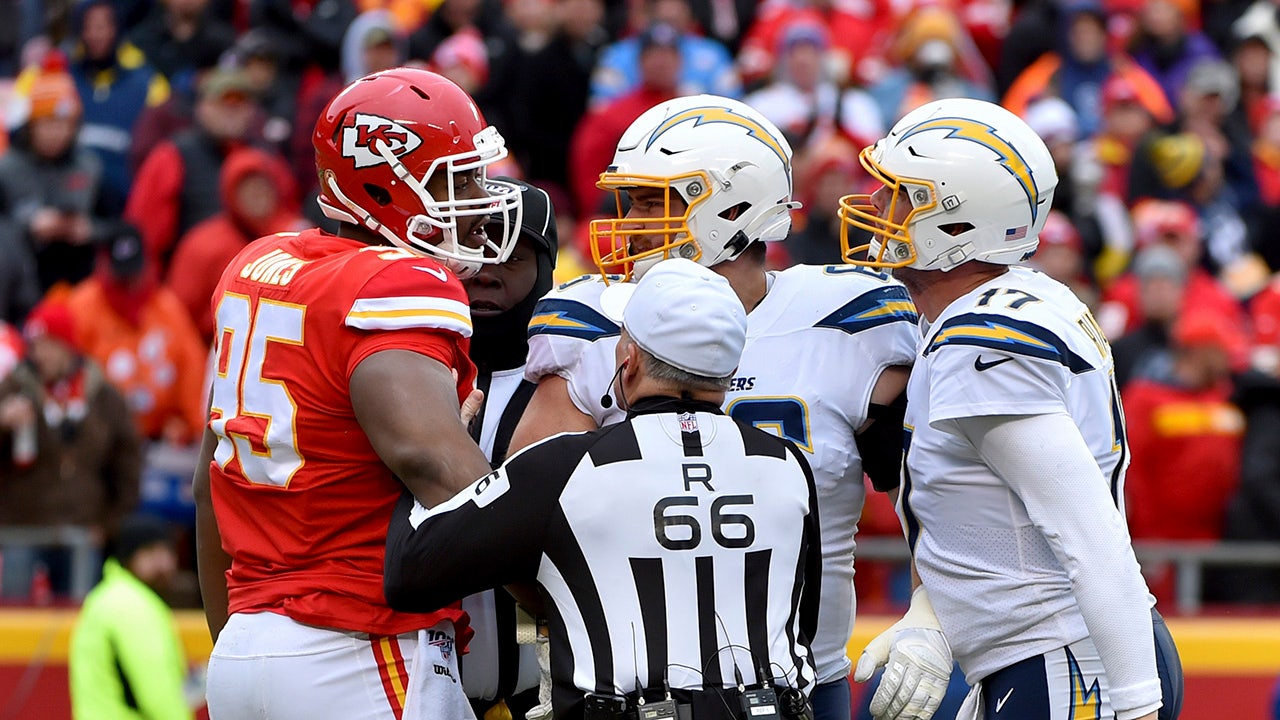 Chiefs' Chris Jones on Super Bowl LV officiating: 'I was very