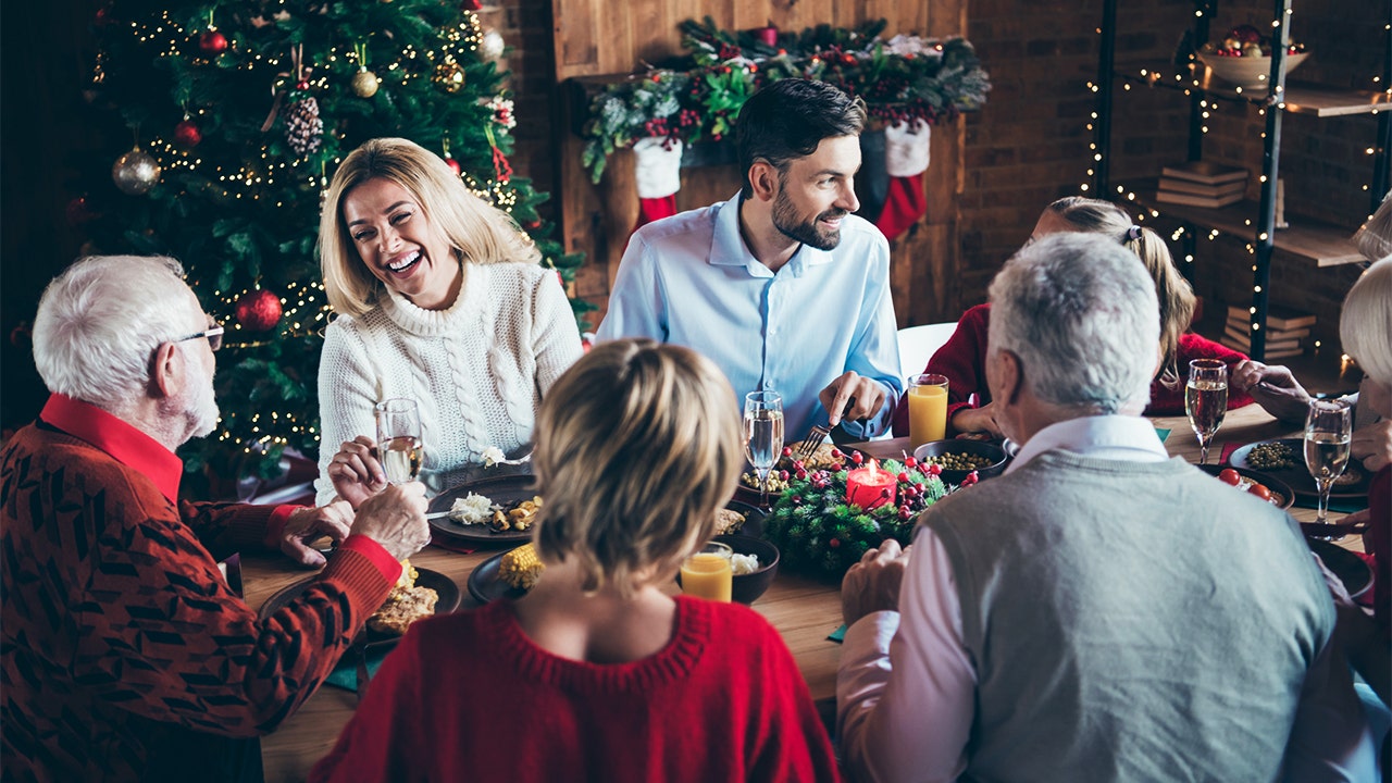 Resolve to spend more time around the family dinner table in 2022