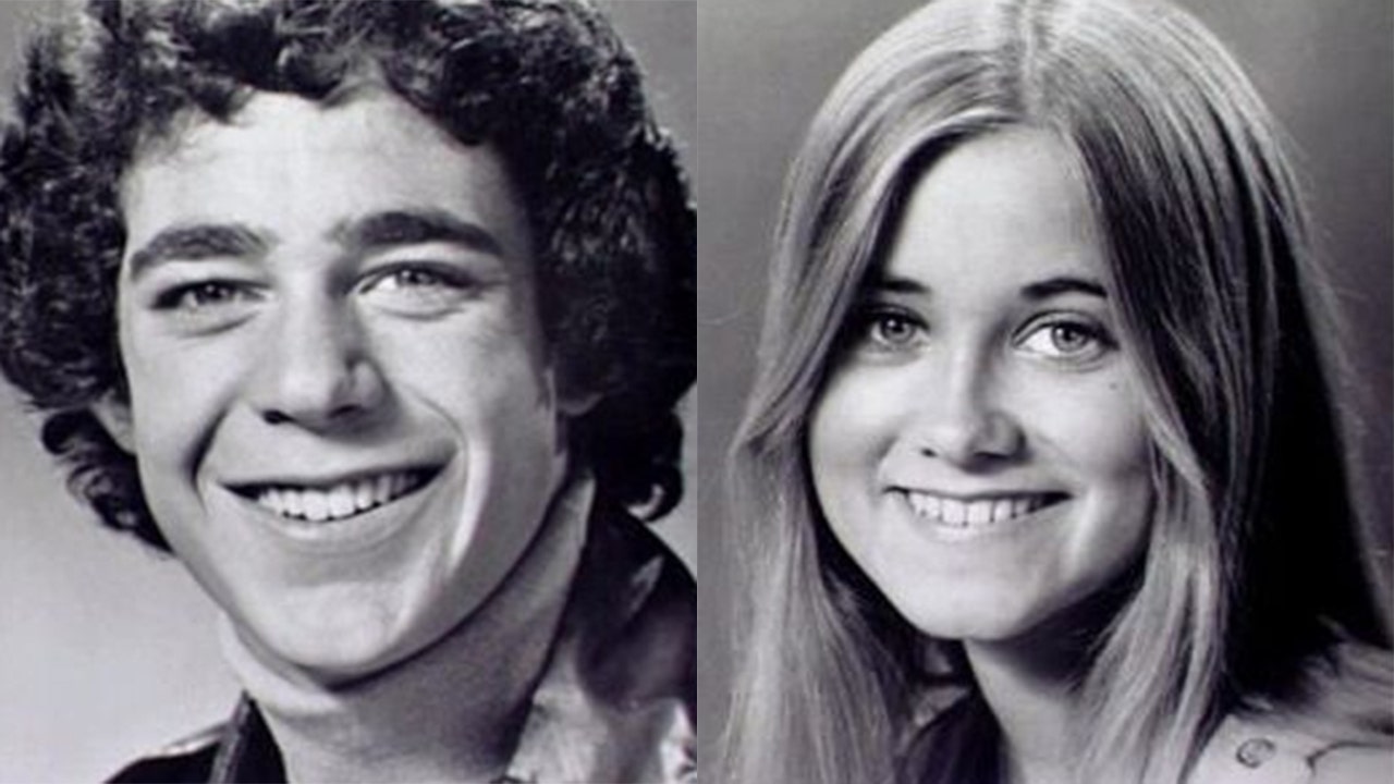 Brady Bunch Star Maureen Mccormick Tells All About First Kiss With 