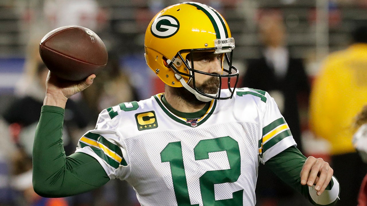 FOX Sports on X: The legend of Aaron Rodgers continues to grow 