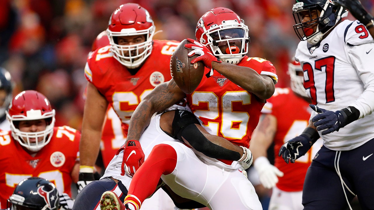 Arrowhead Stadium Runs Out Of Fireworks As Chiefs Score 51 Points Against  Texans