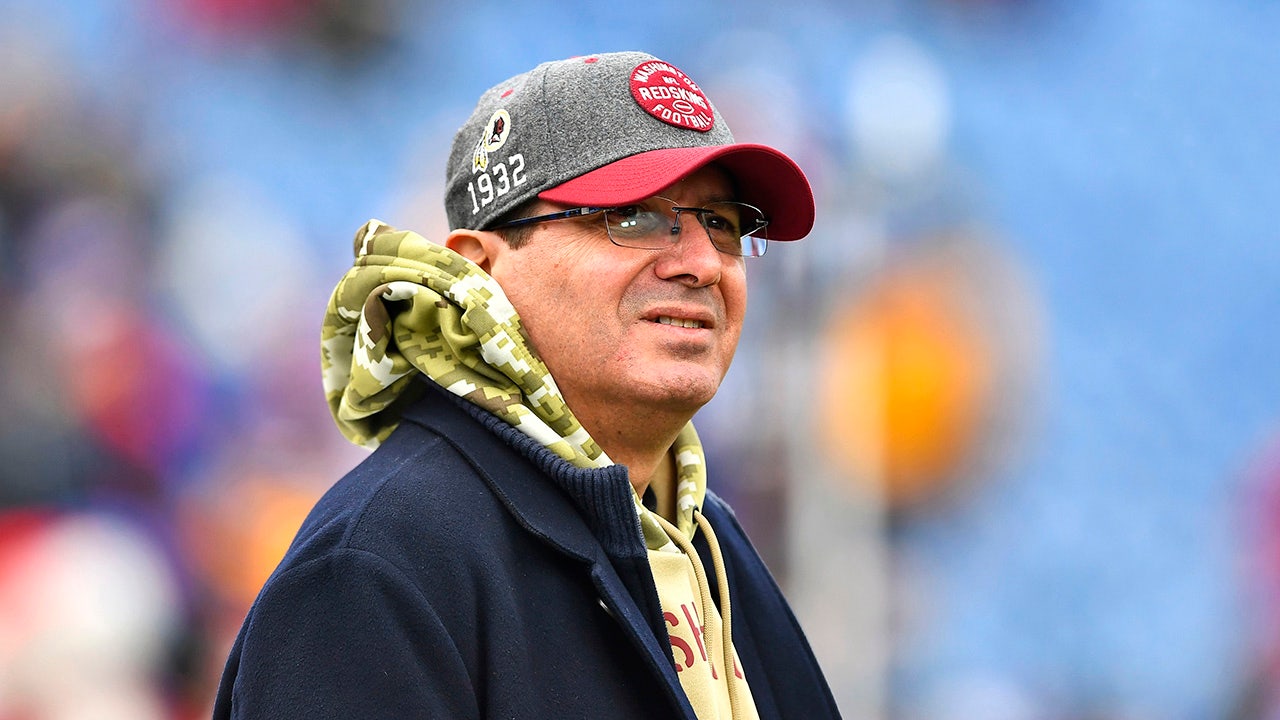 Redskins owner Daniel Snyder 'told cheerleading diretor he had to