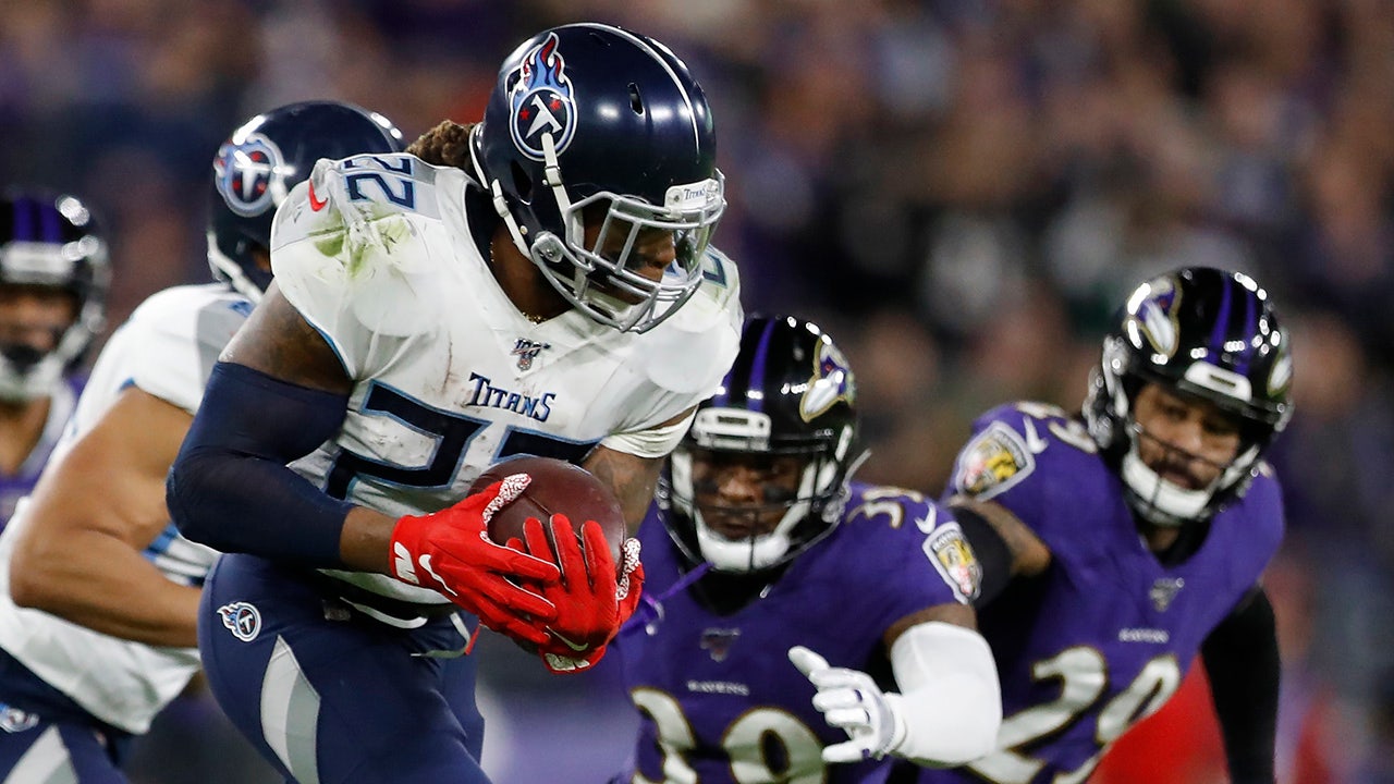 Titans' Derrick Henry wears suit honoring victims of racial injustice ...