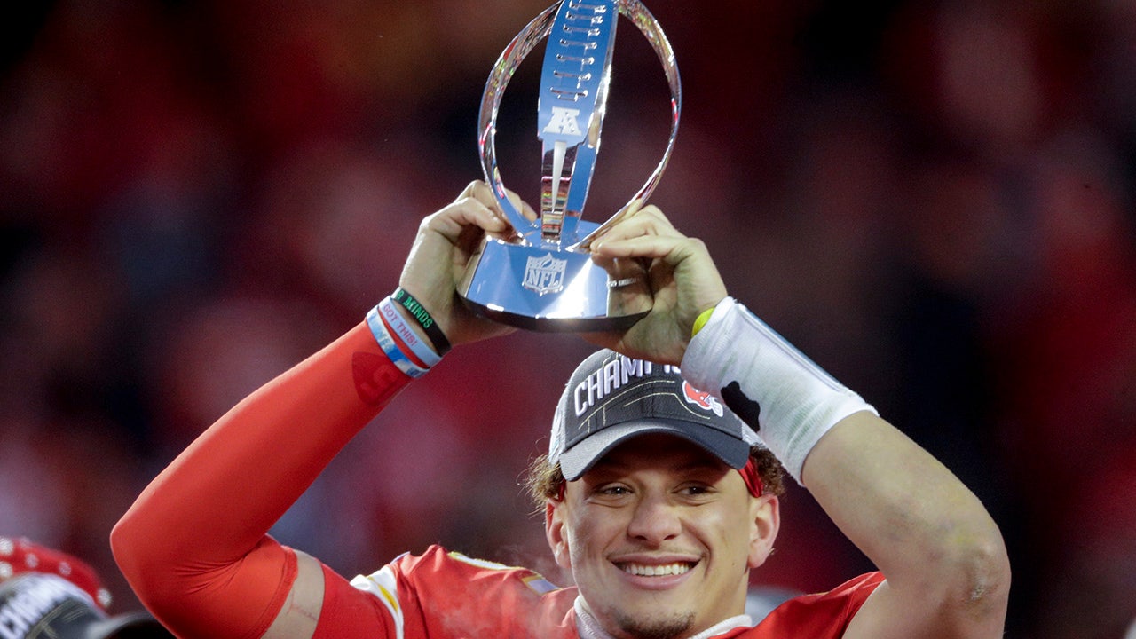 Patrick Mahomes' ranking on NFL Top 100 players list leaves fans  dumbfounded