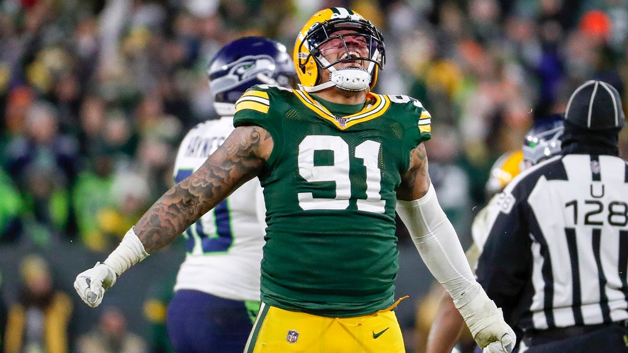 Packers' Preston Smith latest NFL player to share Farrakhan's views against  Jews