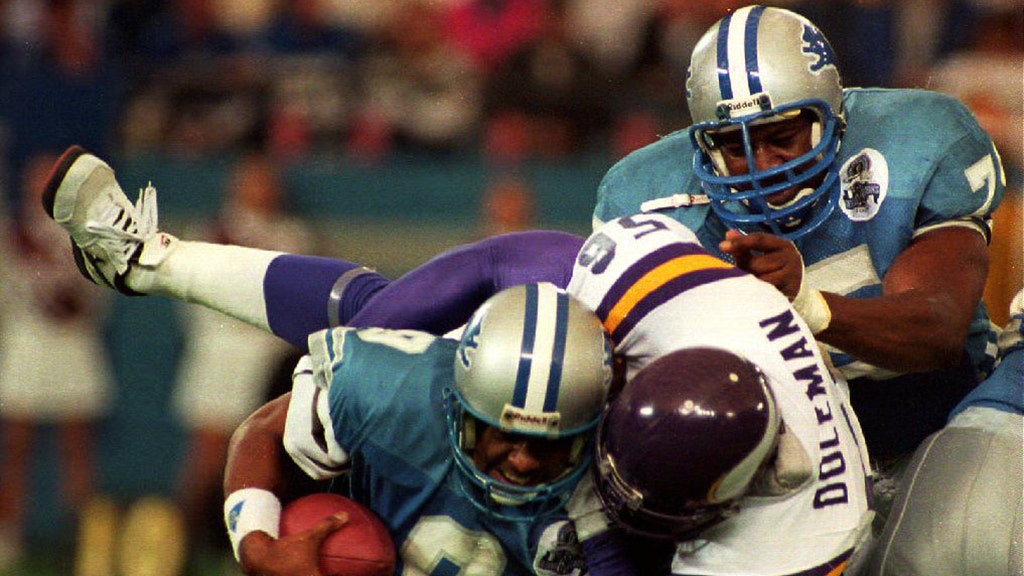 Former Vikings defensive end Chris Doleman dies at 58