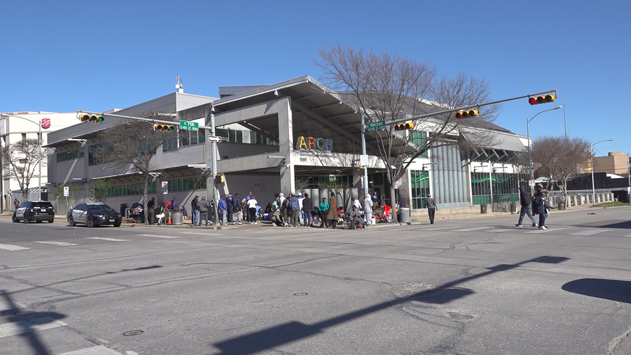 Austin shooting downtown injures 2, highlights rise in violent crime after city defunds police