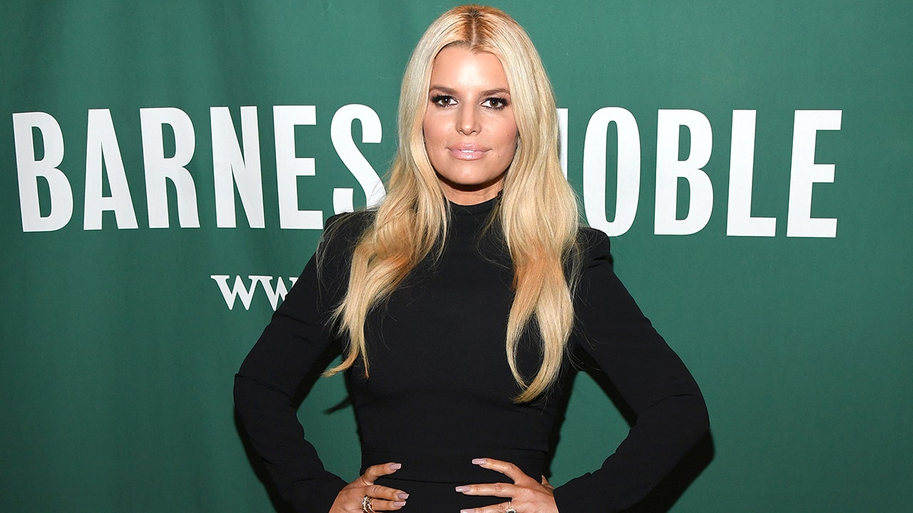 Jessica Simpson 'freaked out' over turning 40: 'I am accepting it slowly