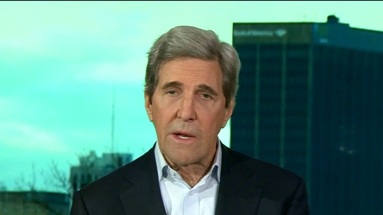 White House meets with carbon footprint executives as Kerry shuts up on private jet use