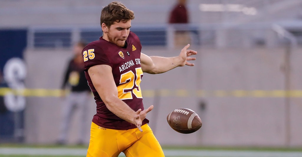 Punter With Arms 'Like Logs' Puts on a Show at the N.F.L. Combine - The New  York Times