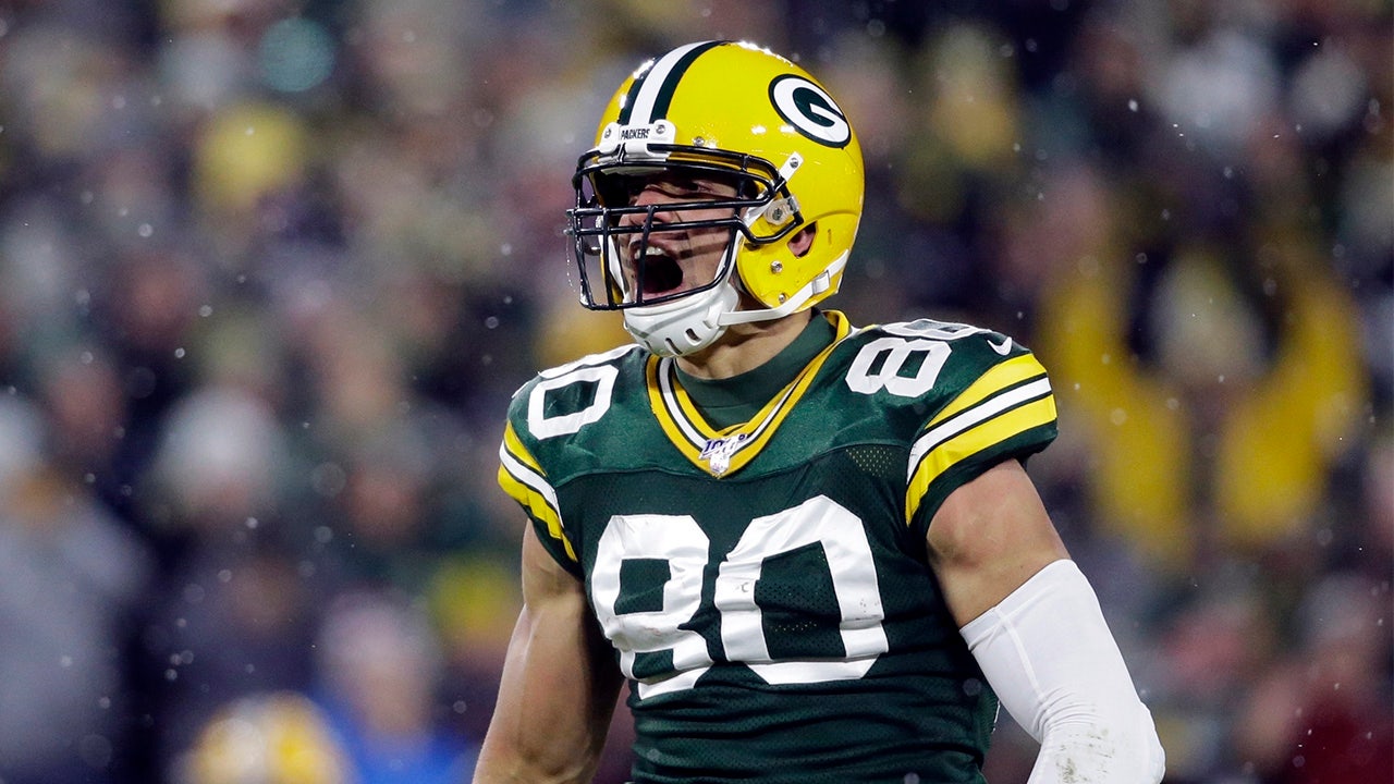 Jimmy Graham on joining the Bears after losing job with Packers: 'It's a  lit fire'