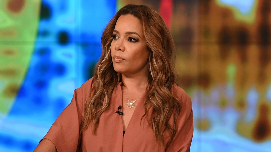‘The View’ co-host Sunny Hostin apologizes to Milley for suggesting his calls to China were ‘treason’