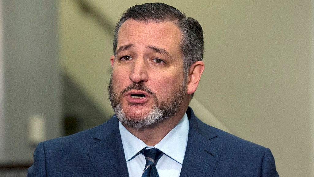 Ted Cruz flew to Cancún with his family in the midst of an energy crisis in Texas: source