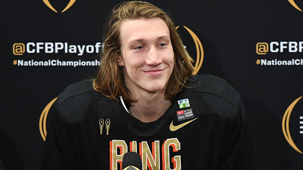 WATCH: Trevor Lawrence pays the piper after losing Clemson-UGA bet