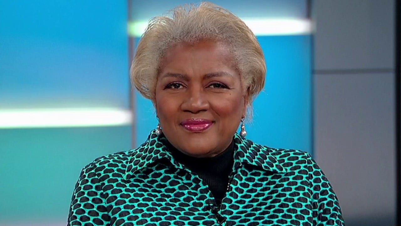 Donna Brazile says Trump must disregard critics and lead the country: 'He's my president'