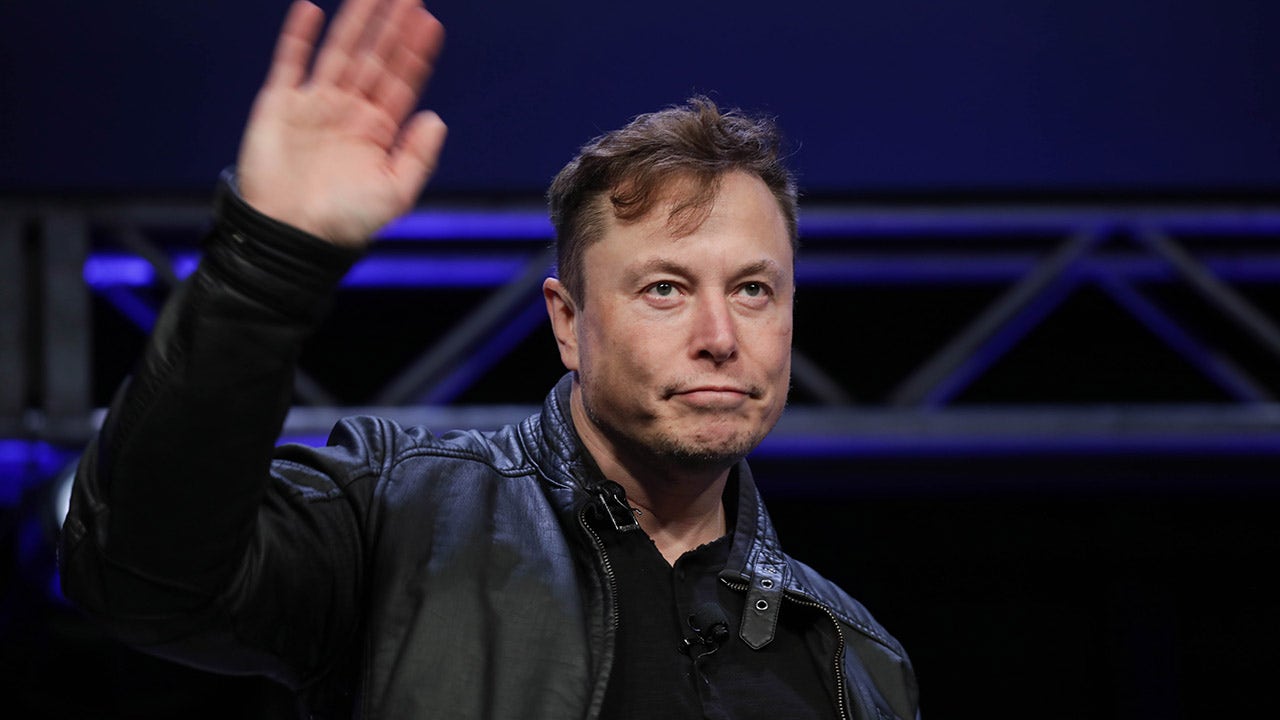 Elon Musk’s transgender child looks to change name to cut all ties with father – Fox News