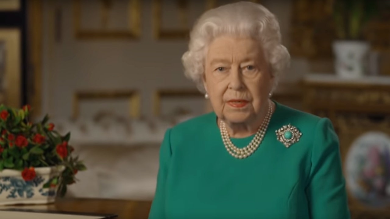 Queen Elizabeth II breaks this tradition after the death of Prince Philip: reports