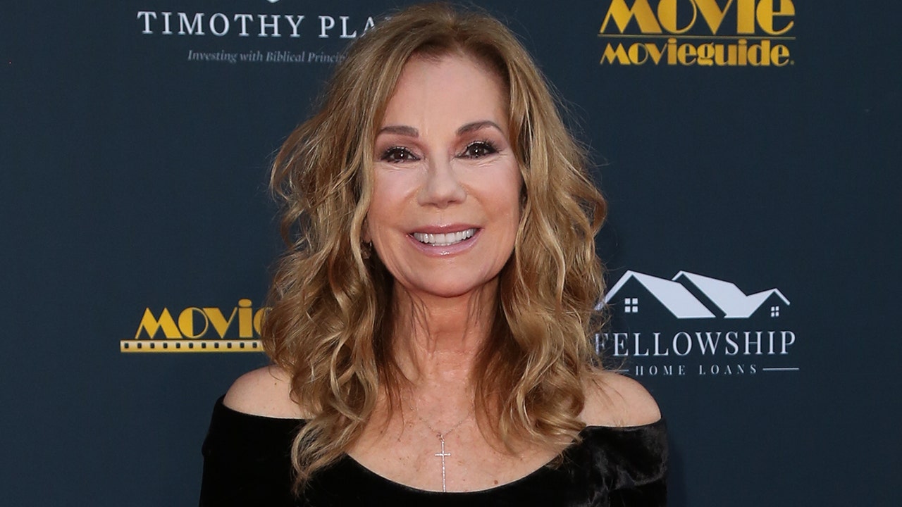 Kathie Lee Gifford reveals Bill Cosby once tried to kiss her Fox News pic