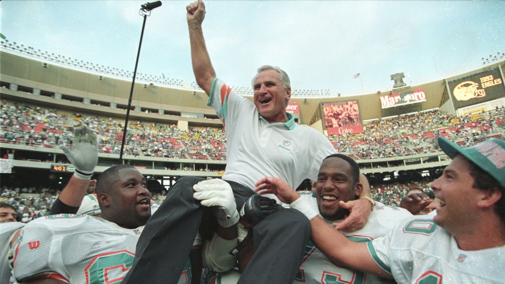 Former players reflect on one-year anniversary of Don Shula's death