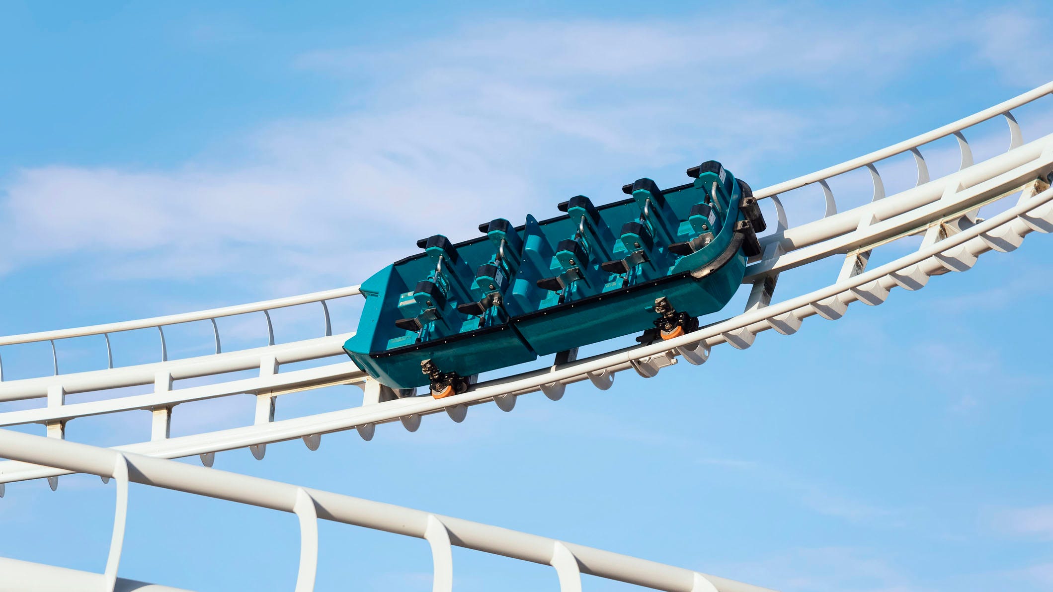 Phoenix roller coaster stalls, prompting rescue of 22 riders: report