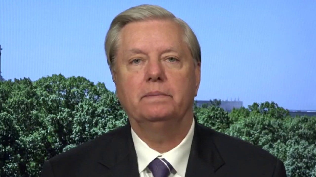 Lindsey Graham: William Barr cleaning up 'sewer that was the Obama Justice Department'