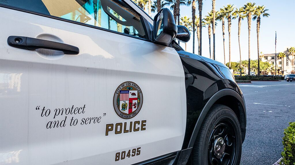 Los Angeles hostage drama: Armed suspect dead, woman safe after SWAT unit responds
