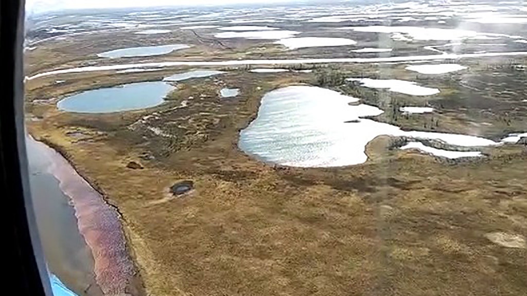 Russia Oil Spill Into Arctic River Spurs Putin To Declare State Of Emergency After 20000 Tons