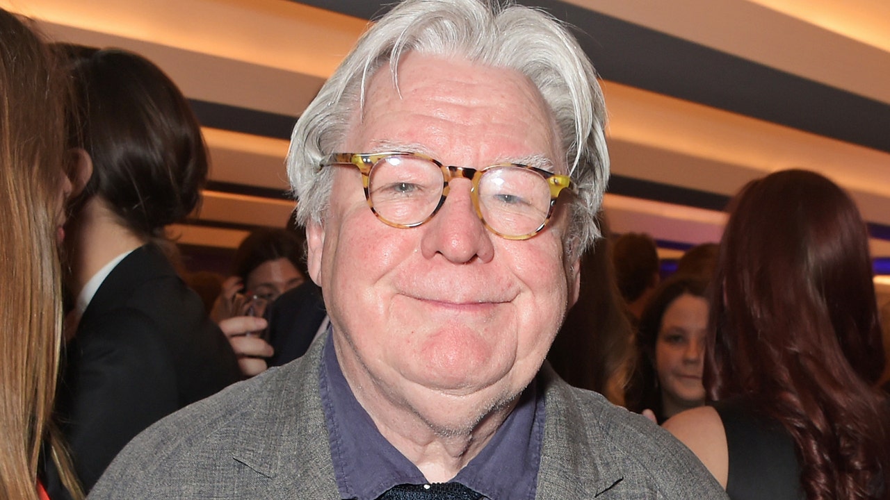 Alan Parker, â€˜Bugsy Malone,â€™ â€˜Midnight Expressâ€™ director, dead at 76 - Fox News