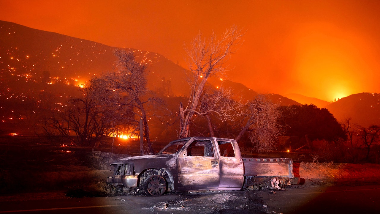 Lake Fire in California is seeing ‘explosive’ growth, burning 10,000