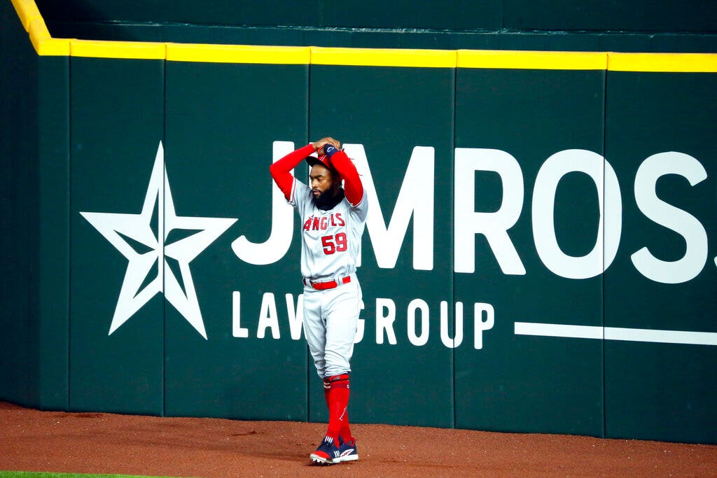 Angels rookie Jo Adell has nightmare moment as fly ball pops out of his glove and over right field wall