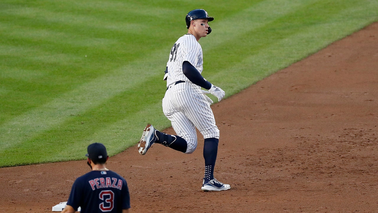 New York Yankees RF Aaron Judge Makes MLB History With Home Run in Game 5  of ALDS - Sports Illustrated NY Yankees News, Analysis and More