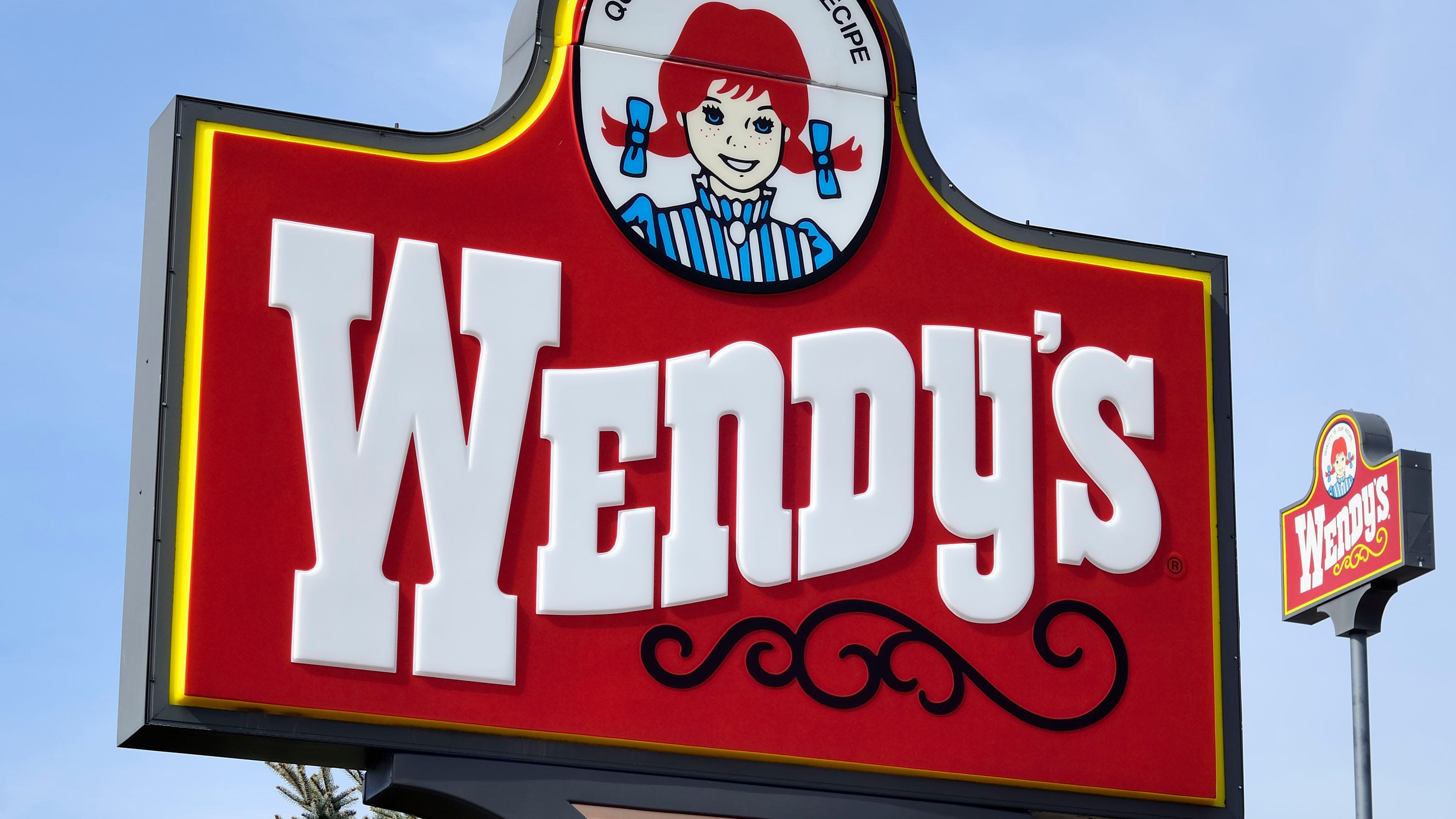 What Is Wendy S Offering For National Cheeseburger Day