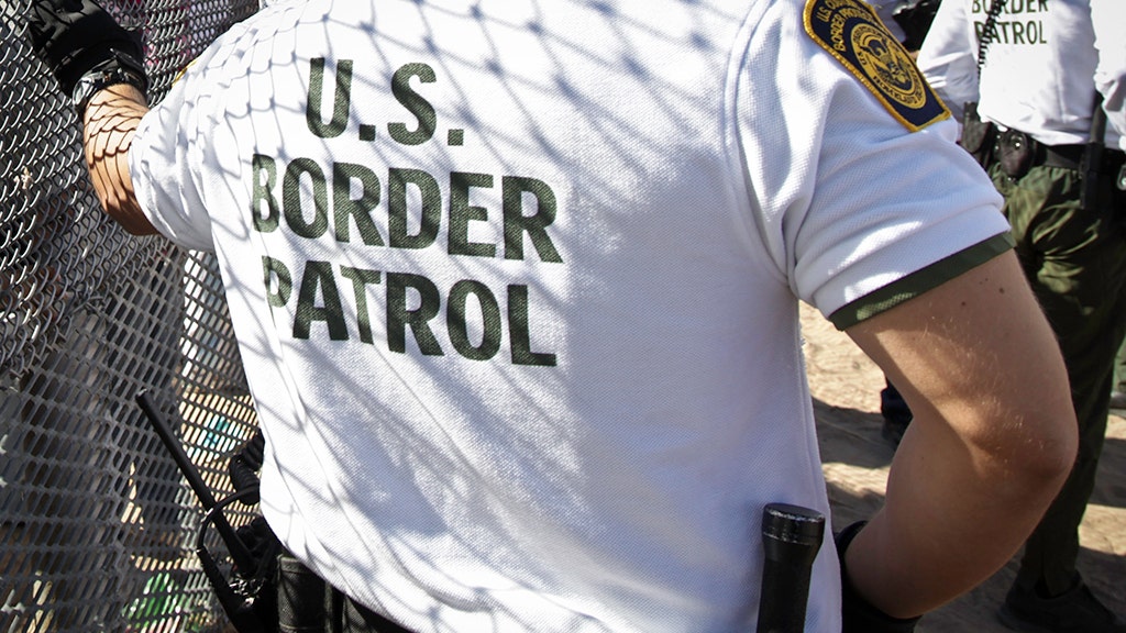 Border patrol agent dies in line of duty