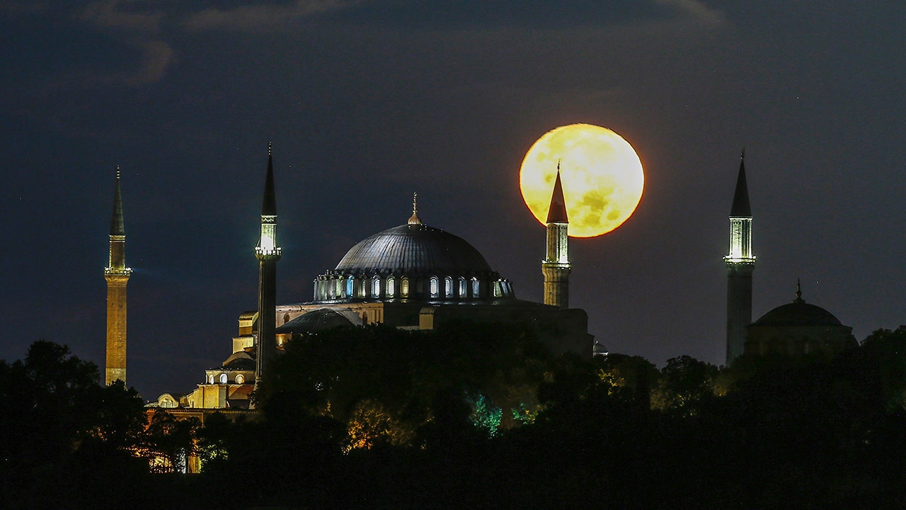 Blue moon to appear on Halloween for the first time in nearly 20 years