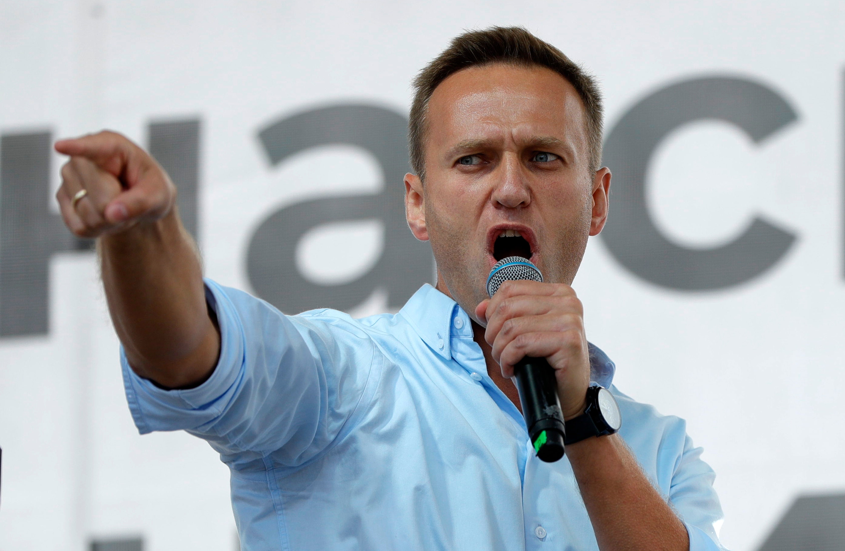 Navalny was poisoned with Novichok, German government says - Fox News