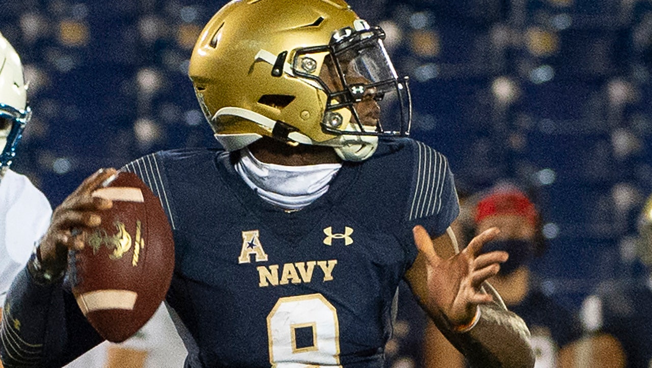 Navy stuns Tulane, scores 27 unanswered points in second half