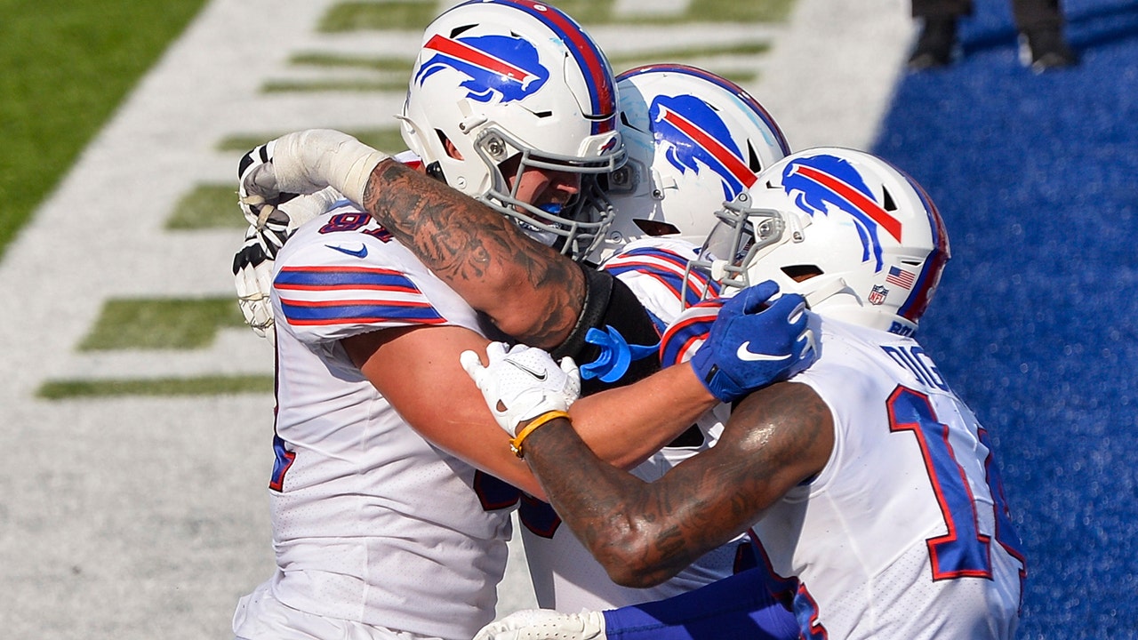 Josh Allen leads Buffalo Bills to victory over LA Rams in NFL